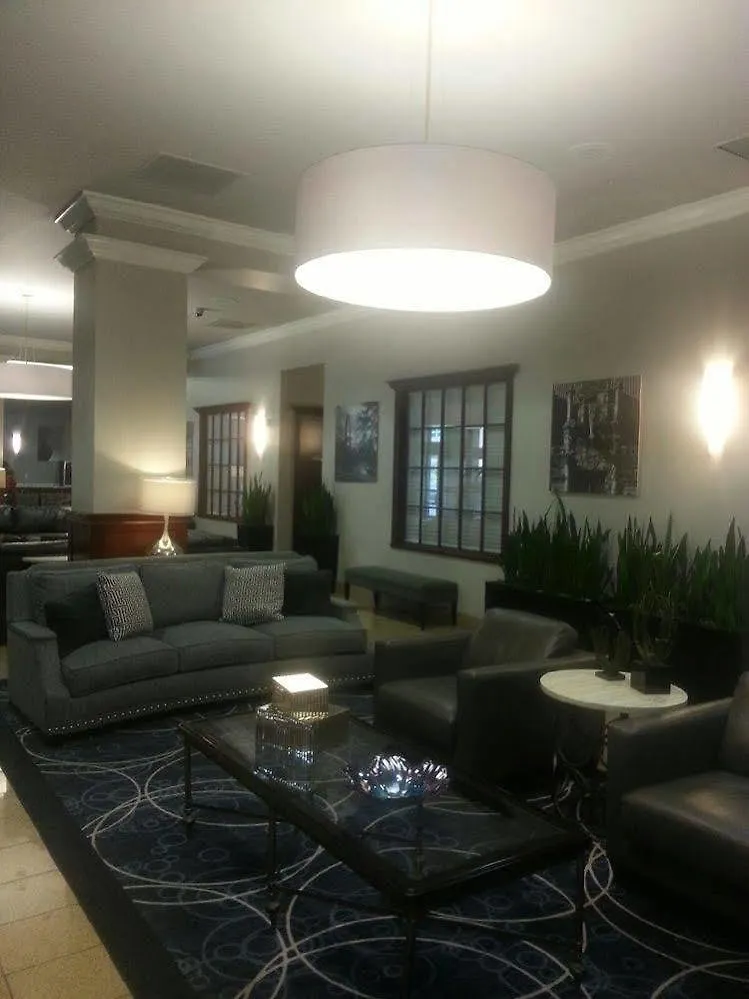 Doubletree By Hilton St. Louis Forest Park 4*, Saint Louis