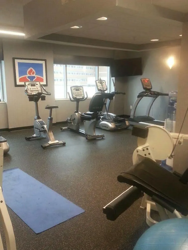 Hotel Doubletree By Hilton St. Louis Forest Park